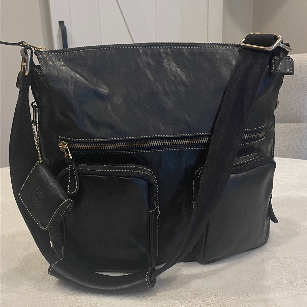 Large Roots Leather Shoulder Bag